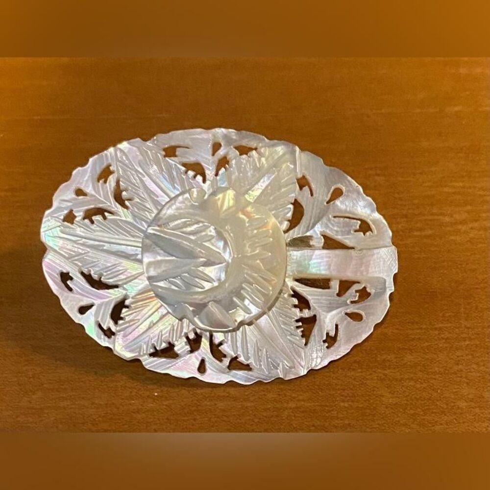 White Mother Of Pearl Carved Flower Oval Brooch Pin Shell Nature Jewelry 2”